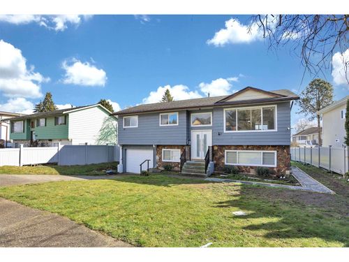 9024 123a St, Surrey, BC, V3V6K3 | Card Image