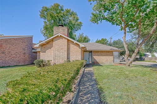 4302 Wildacres Dr, Houston, TX, 77072-1940 | Card Image