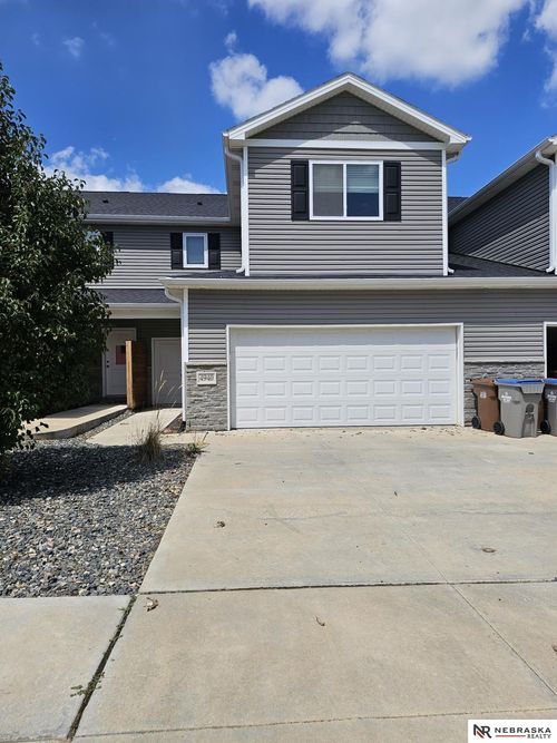 4940 W Madison Ave, Lincoln, NE, 68524 | Card Image