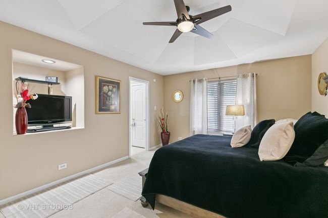 22001 Jordan Ln, Townhouse with 2 bedrooms, 3 bathrooms and 2 parking in Richton Park IL | Image 11
