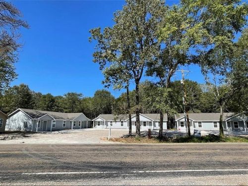 635 Martin L King St N, Ames, TX, 77575-6707 | Card Image