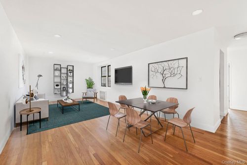 3b-180 Van Cortlandt Park S, Bronx, NY, 10463-2441 | Card Image