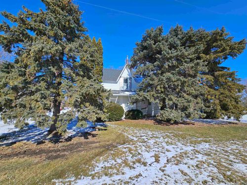 865 Deckerville Rd, Deckerville, MI, 48427-9307 | Card Image