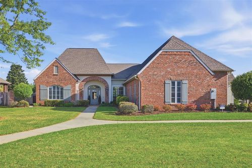 3728 Yorkshire Drive, Lake Charles, LA, 70605 | Card Image