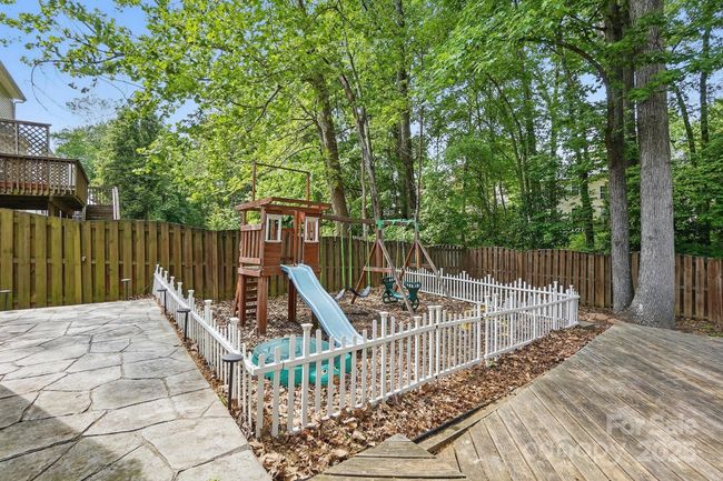 6501 Harburn Forest Dr, House other with 4 bedrooms, 4 bathrooms and null parking in Charlotte NC | Image 38