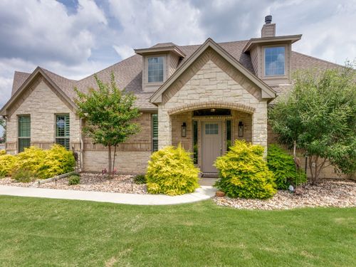 104 Lazy Creek Xing, Weatherford, TX, 76087-1242 | Card Image