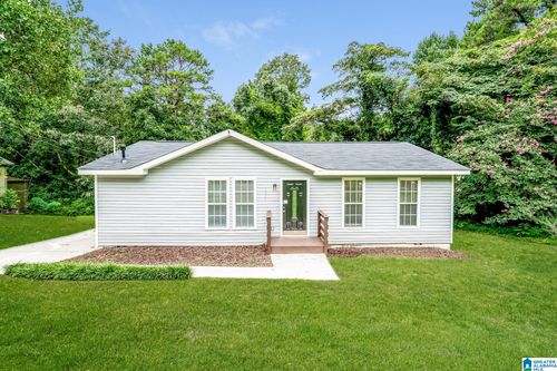 5712 Desoto Dr, Pinson, AL, 35126-3589 | Card Image