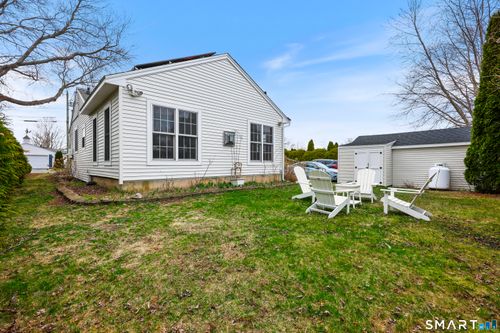 24 Seabreeze Rd, Old Saybrook, CT, 06475-2724 | Card Image