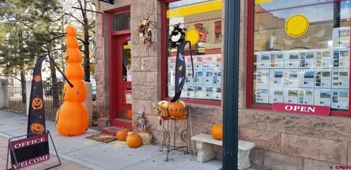 810 1st Ave, Monte Vista, CO, 81144-1404 | Card Image