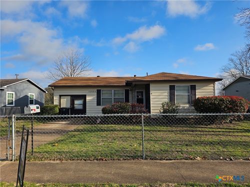 1305 Alta Mira Dr, Killeen, TX, 76541-8281 | Card Image