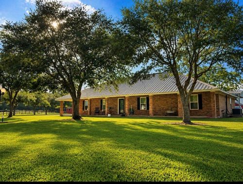 40062 Highway 105, Batson, TX, 77519-8050 | Card Image