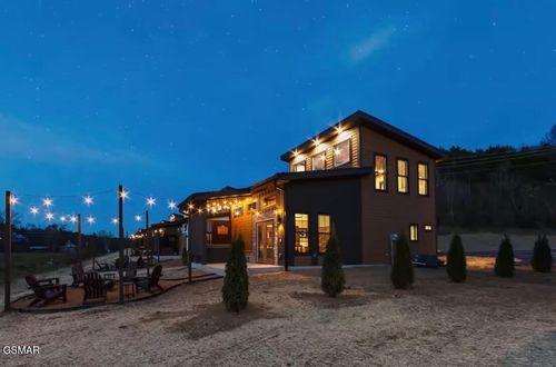 8-984 Goose Gap Road, Sevierville, TN, 37876 | Card Image