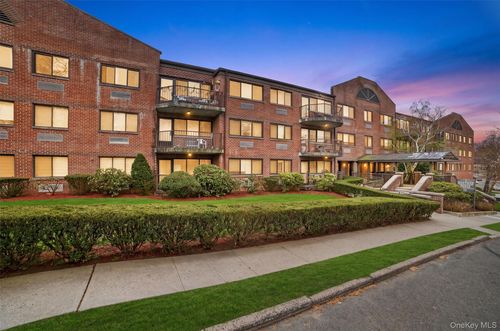apt-1x-66 Crisfield St, Yonkers, NY, 10710-1246 | Card Image