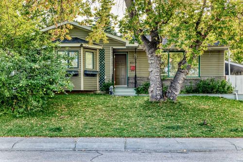 5112 Viceroy Dr Nw, Calgary, AB, T3A0V6 | Card Image