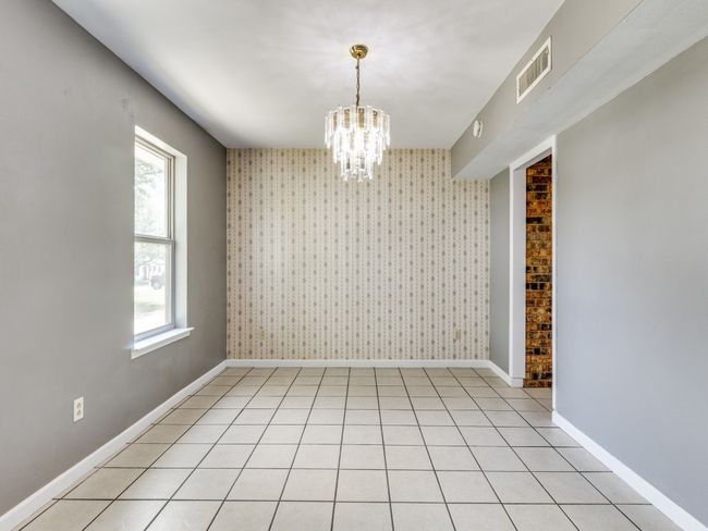 1500 S Stratton St, House other with 3 bedrooms, 3 bathrooms and null parking in Decatur TX | Image 7