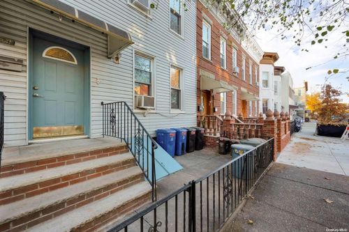 73-24 71st Pl, Glendale, NY, 11385-7129 | Card Image