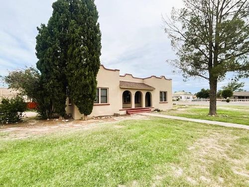 1209 W 1st St, Fort Stockton, TX, 79735-6430 | Card Image