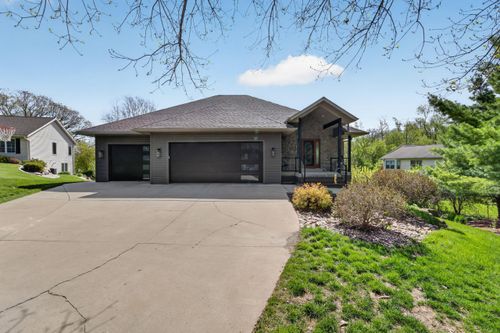 801 Nordic View, Mount Horeb, WI, 53572 | Card Image