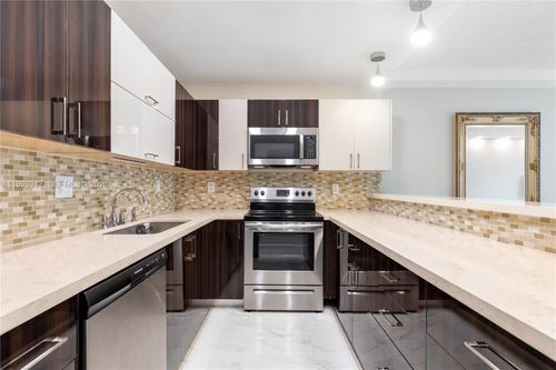 507-19380 Collins Ave, Sunny Isles Beach, FL, 33160-2235 | Card Image