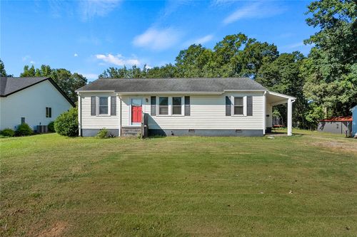 109 Meeks Dr, Belton, SC, 29627-1107 | Card Image