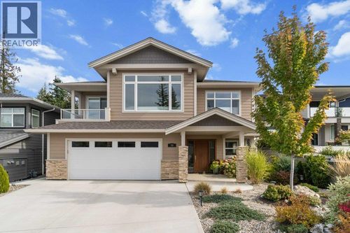 70 24 Street Ne, Salmon Arm, BC, V1E0C2 | Card Image