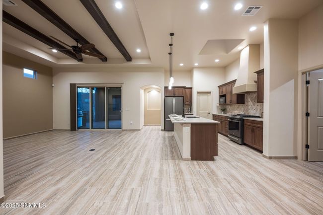 7-web-or-mls-Snappin Homes (WillowBloom8 | Image 7