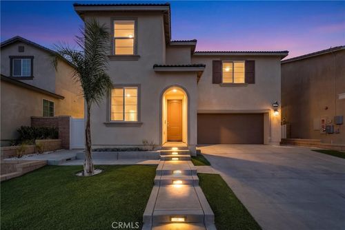 2667 Emerald Bay Dr, Rialto, CA, 92377-5922 | Card Image