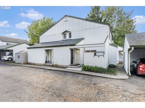 23127 Ne Arata Rd, Wood Village, OR, 97060-2702 | Card Image