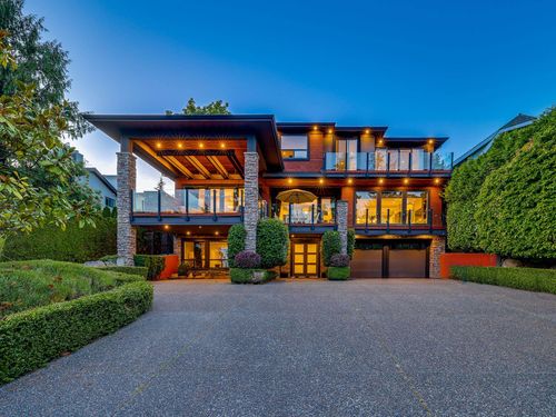 13307 Marine Dr, Surrey, BC, V4A1E8 | Card Image