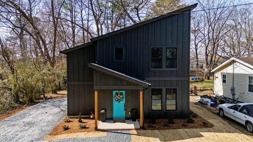 140 S Cross St, Angier, NC, 27501-9469 | Card Image