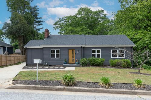 46 Briarcliff Dr, Greenville, SC, 29607-1410 | Card Image