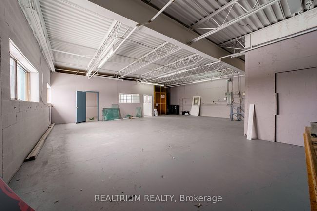 44 Bridge St, Home with 0 bedrooms, 0 bathrooms and null parking in Bradford ON | Image 6