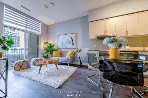 915e-278 Buchanan Dr, Unionville, ON, L3R6J1 | Card Image