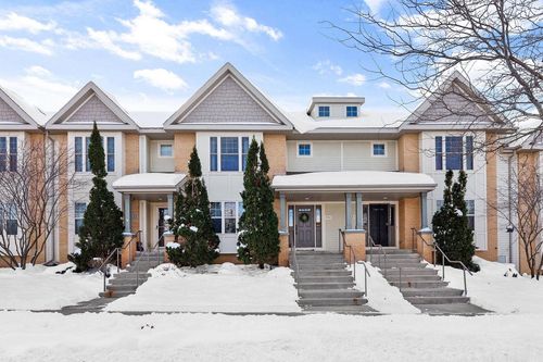 552 Apollo Way, Madison, WI, 53718-2908 | Card Image