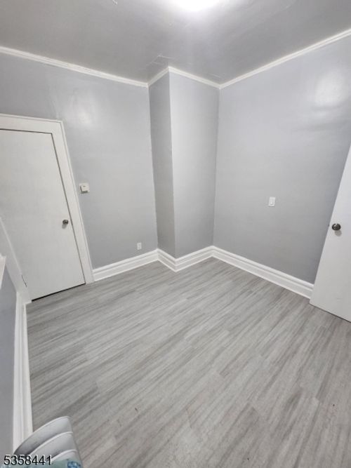 1-460 Grove St, Irvington, NJ, 07111-5498 | Card Image