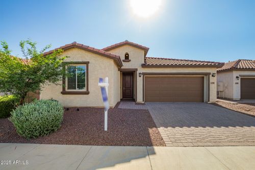 7046 N 84th Dr, Glendale, AZ, 85305-6990 | Card Image