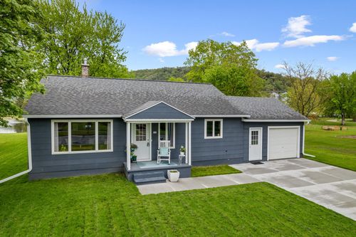 204 Michaels St, COCHRANE, WI, 54622-7356 | Card Image