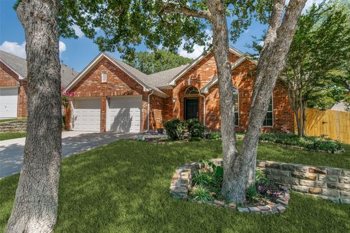 2203 Vista Ct, Corinth, TX, 76210-1911 | Card Image