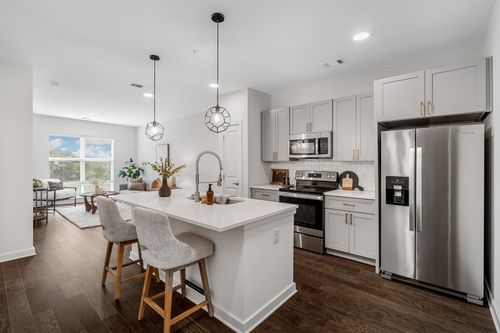 apt-201-1677 54th Ave N, Nashville, TN, 37209-1457 | Card Image