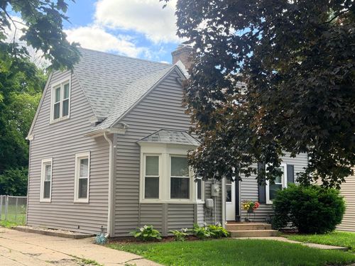 402 S Rockford Ave, Rockford, IL, 61104-1657 | Card Image