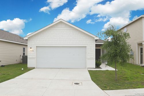 5426 Malakoff Dr, Converse, TX, 78109 | Card Image