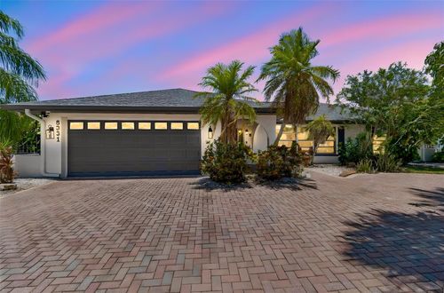 6331 Cocoa Ln, APOLLO BEACH, FL, 33572-2319 | Card Image