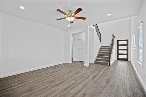 191 Town Park Ave, Princeton, TX, 75407-9844 | Card Image