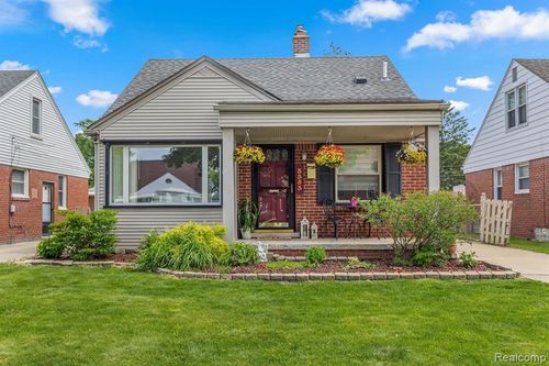 3353 Merrick St, Dearborn, MI, 48124-3846 | Card Image