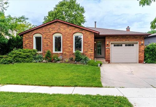 219 Athenia Dr, Stoney Creek, ON, L8J1T6 | Card Image