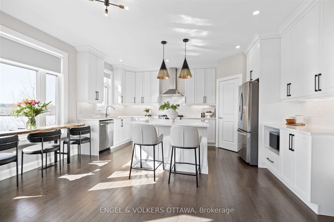 399 Longworth Ave, House other with 5 bedrooms, 4 bathrooms and 3 parking in Gloucester ON | Image 15