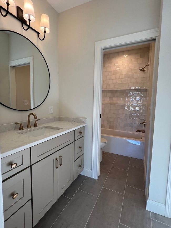 9524 Hook St, House other with 4 bedrooms, 3 bathrooms and 6 parking in Highland IN | Image 32