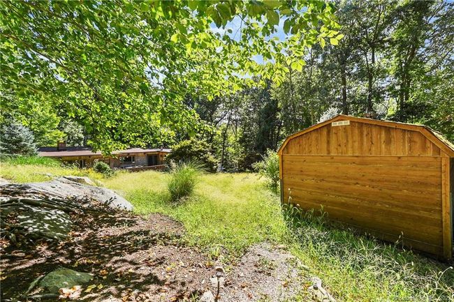 Shed in back yard looking towards house | Image 29