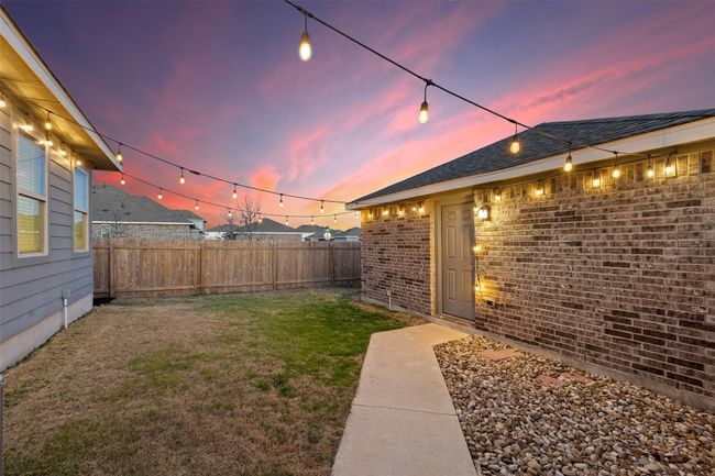 View of yard with fence | Image 26