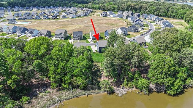 Privacy on the waterfront! Adult community pool in upper left of photo. | Image 45